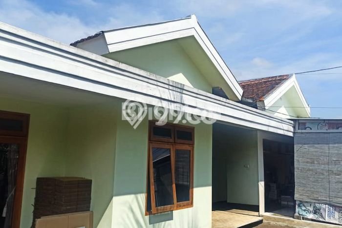 For Sale Hunian Rumah Nyaman 4 KT di Bandungrejosari, Malang For Sale Hunian Rumah Nyaman 4 KT di Bandungrejosari, Malang