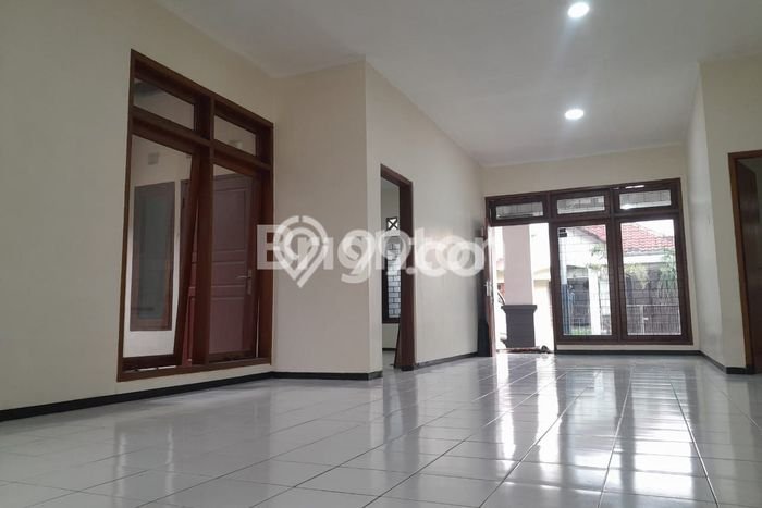 Rumah Minimalis 5 KT di Araya Malang Rumah Minimalis 5 KT di Araya Malang