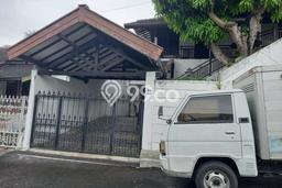 PENAWARAN TERBATAS! Rumah Berkualitas di , Luas 487m2m² LB 400m2m² PENAWARAN TERBATAS! Rumah Berkualitas di , Luas 487m2m² LB 400m2m²
