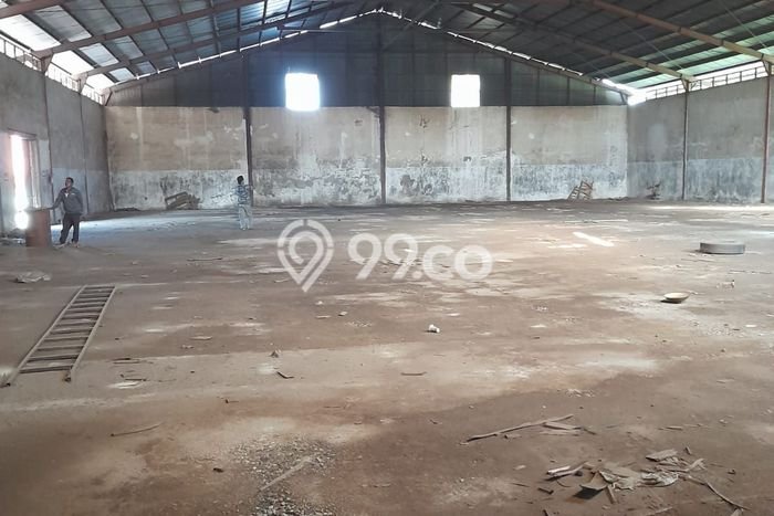 LOKASI STRATEGIS! Gudang Kawasan Banyuputih, Luas 1471m², Area Ramai, Ready Bisnis LOKASI STRATEGIS! Gudang Kawasan Banyuputih, Luas 1471m², Area Ramai, Ready Bisnis