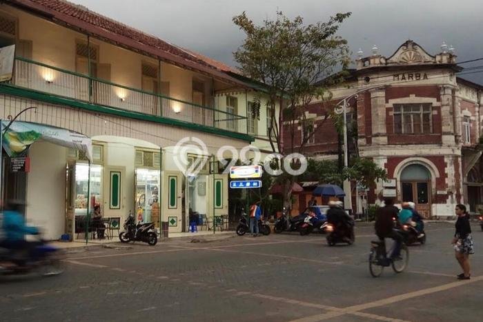 LOKASI PREMIUM! Komersial di Semarang Tengah, Luas 500m², Jalan Utama, Kawasan Bisnis LOKASI PREMIUM! Komersial di Semarang Tengah, Luas 500m², Jalan Utama, Kawasan Bisnis