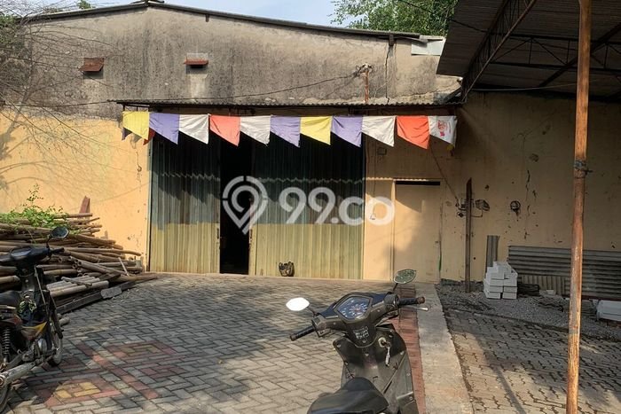 PELUANG EMAS! Gudang Kawasan Genuk, Luas 200m2m², Pusat Komersial PELUANG EMAS! Gudang Kawasan Genuk, Luas 200m2m², Pusat Komersial