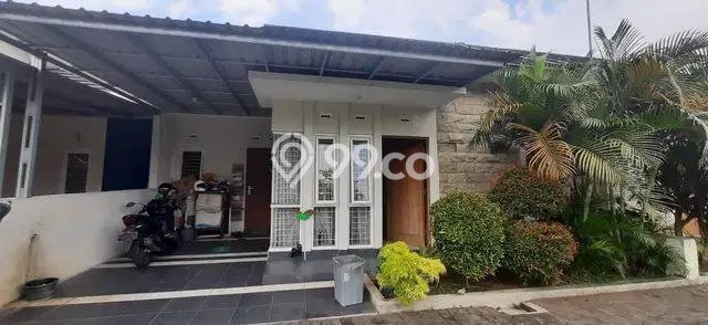Rumah LT 90m2m² Lokasi Premium di Kawasan Elite Kasihan, Bantul Rumah LT 90m2m² Lokasi Premium di Kawasan Elite Kasihan, Bantul
