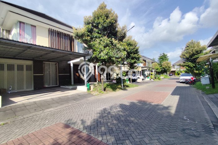 Rumah Mewah Siap Huni LT 180m2 di Kalasan, Sleman Rumah Mewah Siap Huni LT 180m2 di Kalasan, Sleman