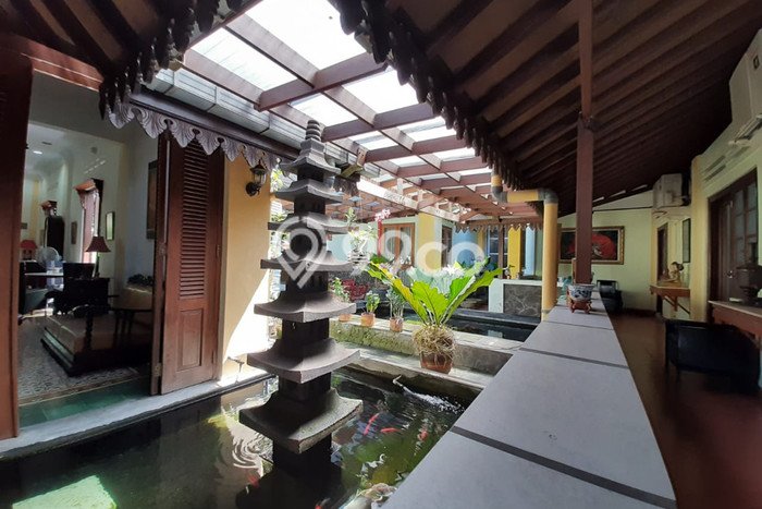 LOKASI TERBAIK! Vila di Mantrijeron, Dimensi 684m2m², Area Strategis dengan akses mudah LOKASI TERBAIK! Vila di Mantrijeron, Dimensi 684m2m², Area Strategis dengan akses mudah