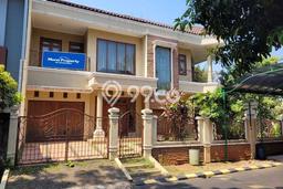 Rumah Elit Modern Tanpa Renovasi di Citra Grand Jakarta Timur Rumah Elit Modern Tanpa Renovasi di Citra Grand Jakarta Timur