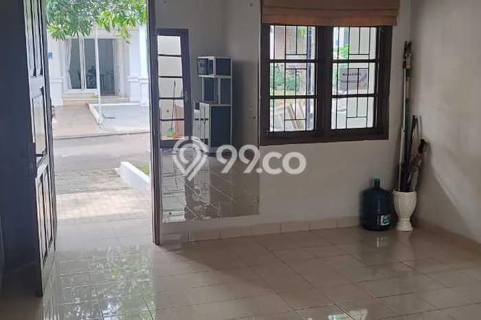 Rumah sewa siap huni 2 KT di Kota Wisata, Bogor Rumah sewa siap huni 2 KT di Kota Wisata, Bogor
