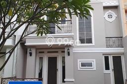 Rumah Modern 3 KT di Raffles Hills Jakarta Timur Semi Furnished Rumah Modern 3 KT di Raffles Hills Jakarta Timur Semi Furnished