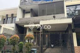 Rumah Murah LT 180m2 di Citra Grand Lingkungan Asri Rumah Murah LT 180m2 di Citra Grand Lingkungan Asri