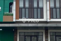 Unit Ruko disewakan di Cileungsi Bogor dengan LT 57m2 / LB 49m2 Unit Ruko disewakan di Cileungsi Bogor dengan LT 57m2 / LB 49m2