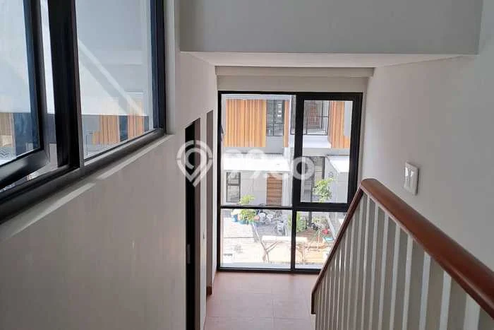 Rumah sewa siap pakai 3 KT di Kota Wisata, Jakarta Timur Rumah sewa siap pakai 3 KT di Kota Wisata, Jakarta Timur