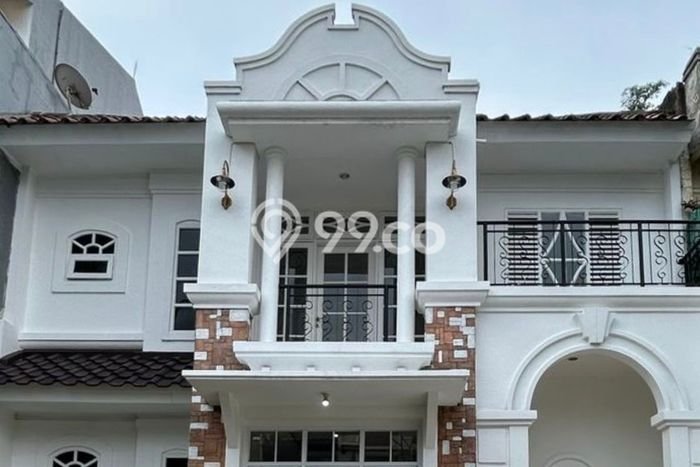 Rumah sewa siap huni 3 KT di Legenda Wisata, Jakarta Timur Rumah sewa siap huni 3 KT di Legenda Wisata, Jakarta Timur