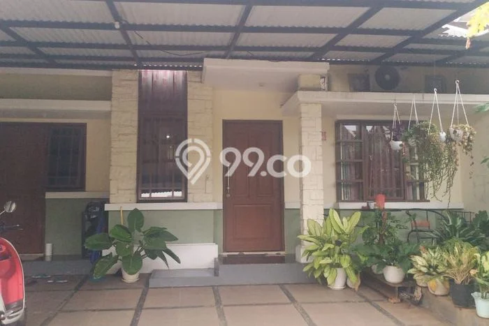 Jual Rumah Eksklusif 5 KT di Grand Wisata, Bekasi Jual Rumah Eksklusif 5 KT di Grand Wisata, Bekasi