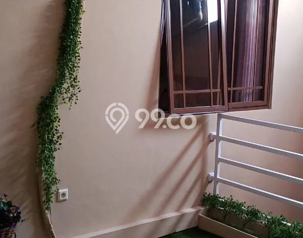 Jual Rumah Eksklusif 5 KT di Grand Wisata, Bekasi Jual Rumah Eksklusif 5 KT di Grand Wisata, Bekasi