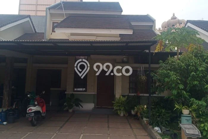 Jual Rumah Eksklusif 5 KT di Grand Wisata, Bekasi Jual Rumah Eksklusif 5 KT di Grand Wisata, Bekasi