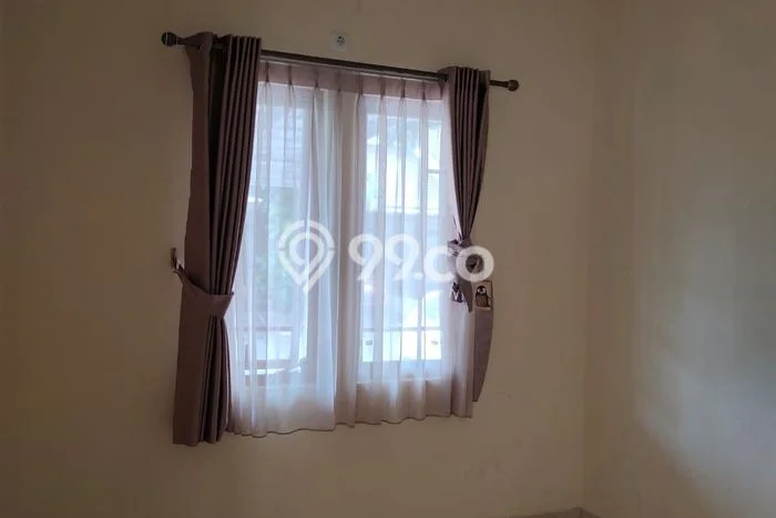 Rumah Minimalis 3 Kamar LT 72m2 di Grand Wisata Rumah Minimalis 3 Kamar LT 72m2 di Grand Wisata