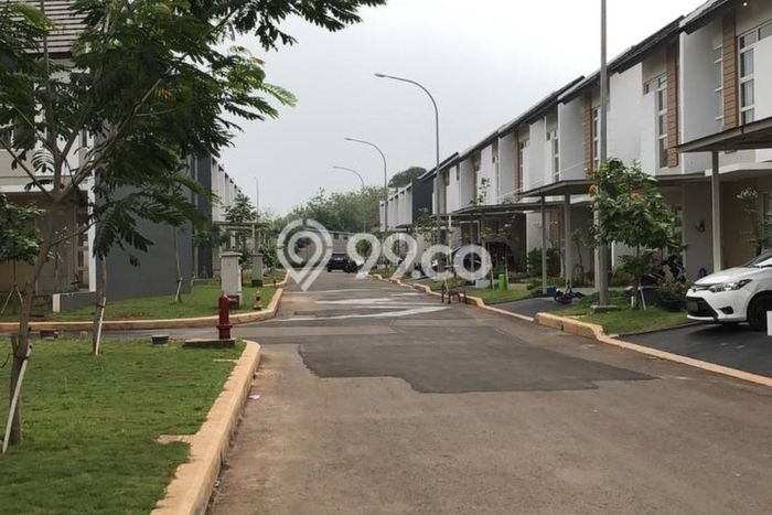 Dijual Rumah Eksklusif 2 KT di Grand Wisata, Bekasi Dijual Rumah Eksklusif 2 KT di Grand Wisata, Bekasi