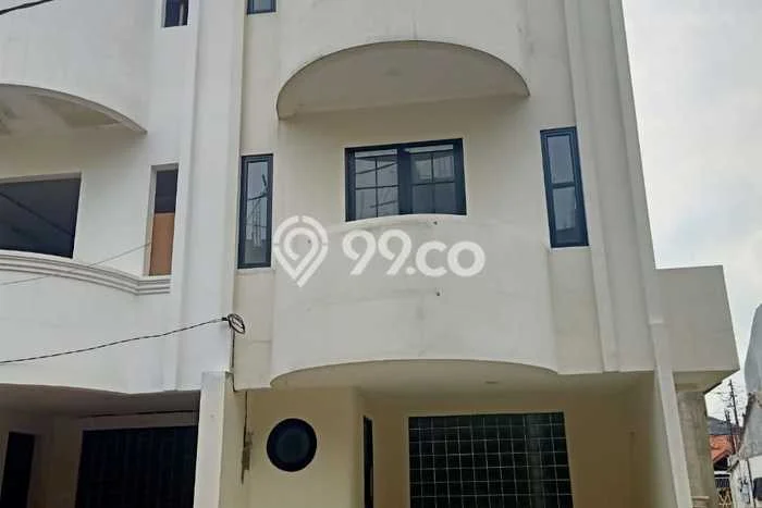 Dijual Hunian Rumah Nyaman 4 Kamar di Pondok Kelapa, Jakarta Timur Dijual Hunian Rumah Nyaman 4 Kamar di Pondok Kelapa, Jakarta Timur