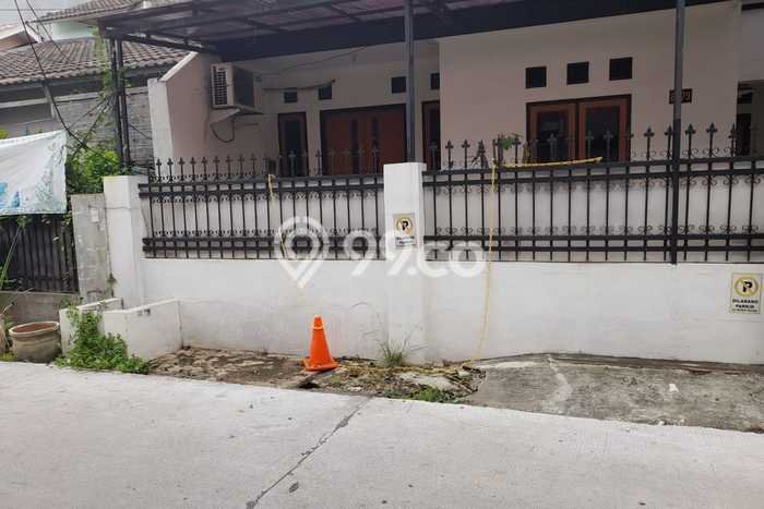 Rumah Modern 4 KT LT 136m2 di Bintara Rumah Modern 4 KT LT 136m2 di Bintara