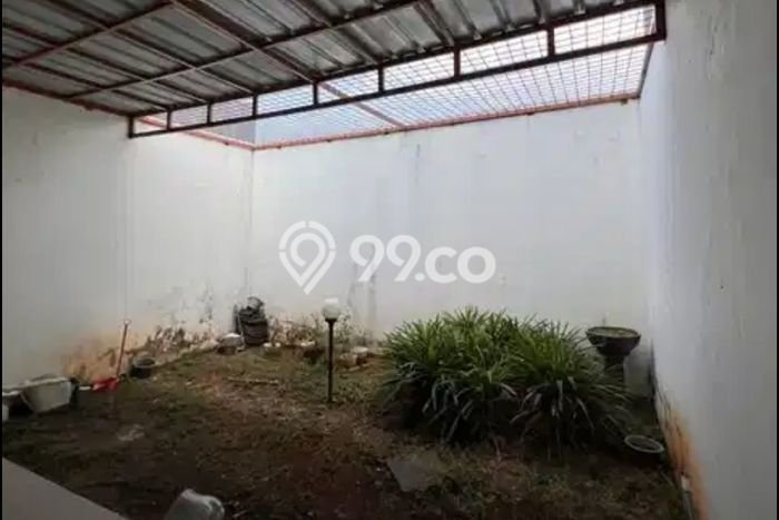 Rumah Minimalis 2 KT di Grand Wisata Bekasi Unfurnished Rumah Minimalis 2 KT di Grand Wisata Bekasi Unfurnished