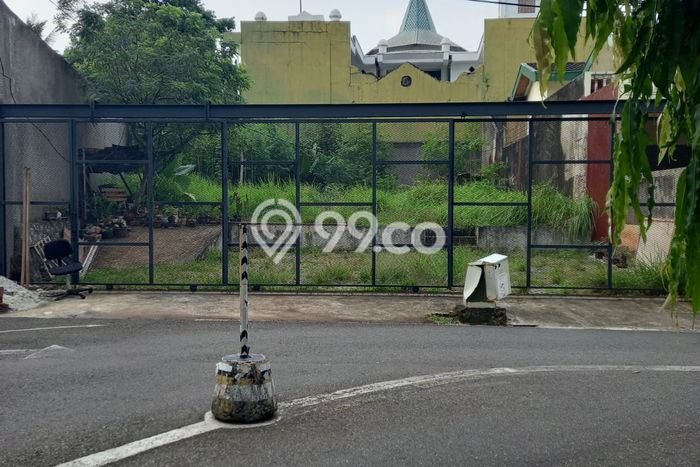 Tanah Kavling Dijual di Jakarta Selatan dengan Spesifikasi 355m2 Tanah Kavling Dijual di Jakarta Selatan dengan Spesifikasi 355m2