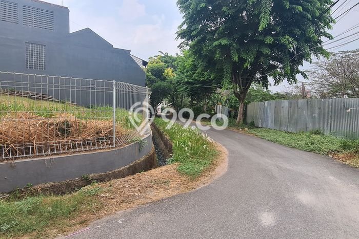 Tanah Dijual Area Strategis di Lebak Bulus Jakarta Selatan 406m2 Tanah Dijual Area Strategis di Lebak Bulus Jakarta Selatan 406m2