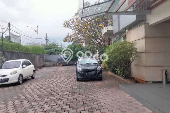 Hunian Modern Disewakan 7 Kamar di Kebayoran Baru Boleh Nego Hunian Modern Disewakan 7 Kamar di Kebayoran Baru Boleh Nego