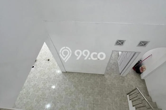 Rumah Strategis Modern Lb 190m2 di Beji, Depok Rumah Strategis Modern Lb 190m2 di Beji, Depok