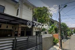 Rumah Elit Modern Tanpa Renovasi di Rawamangun Jakarta Timur Rumah Elit Modern Tanpa Renovasi di Rawamangun Jakarta Timur