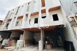 Rumah Minimalis 3 KT di Utan Kayu Jakarta Timur Unfurnished Rumah Minimalis 3 KT di Utan Kayu Jakarta Timur Unfurnished