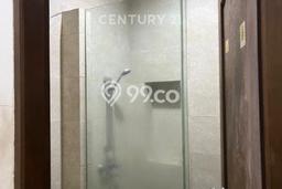 Rumah Elit LB 300m2 Siap Huni Desain Elegan di Intercon, Jakarta Barat Rumah Elit LB 300m2 Siap Huni Desain Elegan di Intercon, Jakarta Barat