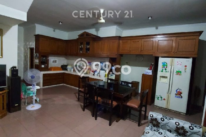 Dijual Rumah Mewah Megah Dengan View Eksklusif di Bukit Duri, Jakarta Selatan Dijual Rumah Mewah Megah Dengan View Eksklusif di Bukit Duri, Jakarta Selatan