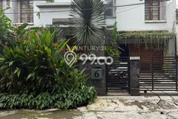 Ready to Use! Luxury House LT 233m2 Desain Modern di Gandaria Ready to Use! Luxury House LT 233m2 Desain Modern di Gandaria