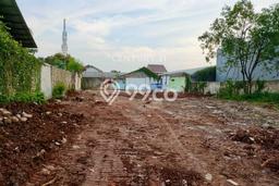 Jarang Ada! Tanah di Ciputat Punya Luas 831m2 SHM Jarang Ada! Tanah di Ciputat Punya Luas 831m2 SHM
