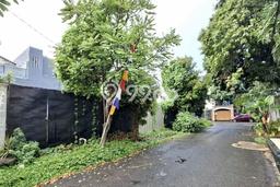 Tanah Dijual di Jakarta Selatan Seluas 448m2 Strategis Tanah Dijual di Jakarta Selatan Seluas 448m2 Strategis