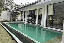 Rumah Elit Modern Tanpa Renovasi di Cipete Jakarta Selatan Rumah Elit Modern Tanpa Renovasi di Cipete Jakarta Selatan