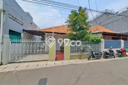 Siap Huni Rumah Mewah 4 Kamar di Senen Dekat ke Mana Pun Siap Huni Rumah Mewah 4 Kamar di Senen Dekat ke Mana Pun