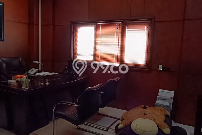 AREA BISNIS! Ruko Kawasan Bintaro, Luas 225m², Jalan Utama, Strategis AREA BISNIS! Ruko Kawasan Bintaro, Luas 225m², Jalan Utama, Strategis