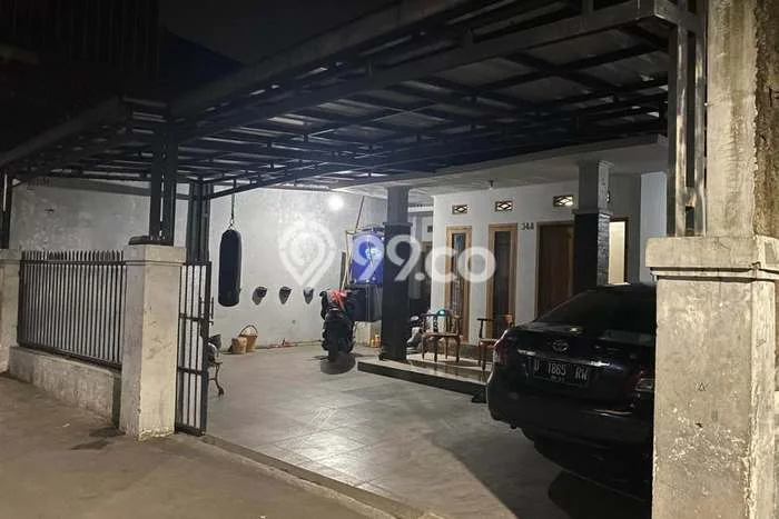 Rumah sewa siap pakai 4 KT di Cikutra, Bandung Rumah sewa siap pakai 4 KT di Cikutra, Bandung