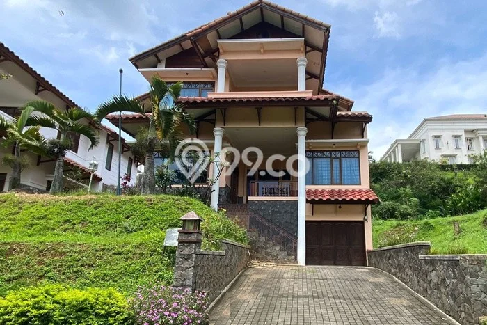 Disewakan Rumah Harga Terjangkau di Dago Bandung dengan 4 KT Disewakan Rumah Harga Terjangkau di Dago Bandung dengan 4 KT