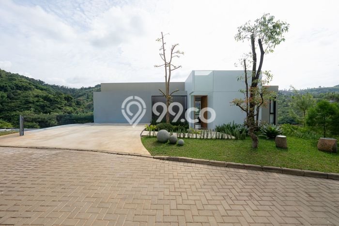 Tersedia Vila di Coblong, Area 414m2m², Lokasi Premium Tersedia Vila di Coblong, Area 414m2m², Lokasi Premium