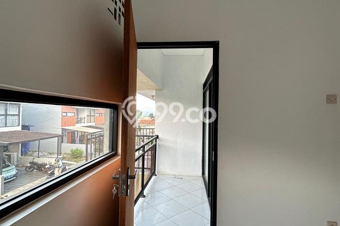 Siap Huni Rumah Minimalis & Modern LB 60m2 di Setiabudi Siap Huni Rumah Minimalis & Modern LB 60m2 di Setiabudi