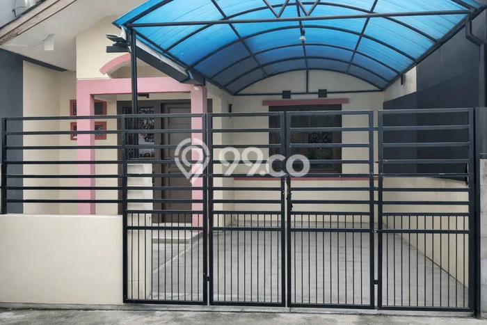 For Sale Rumah 2 Kamar Lokasi Ideal Bagus dan Strategis di Cileunyi For Sale Rumah 2 Kamar Lokasi Ideal Bagus dan Strategis di Cileunyi