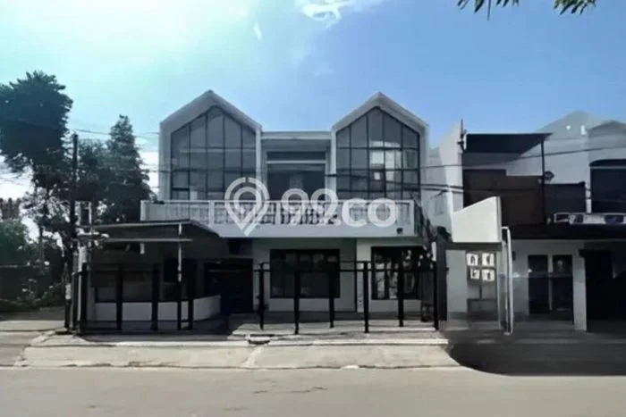 Area Ramai! Komersial Dijual di Antapani untuk Bisnis Luas Bangunan 150m2 Area Ramai! Komersial Dijual di Antapani untuk Bisnis Luas Bangunan 150m2