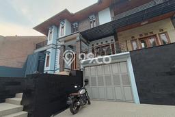 Disewakan Rumah Murah di Awiligar Bandung dengan 4 Kamar Tidur Disewakan Rumah Murah di Awiligar Bandung dengan 4 Kamar Tidur