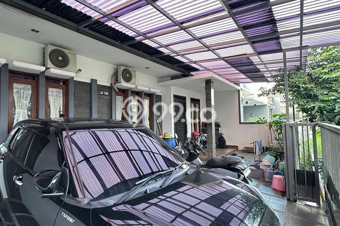 Jual Rumah Eksklusif 3 KT di Taman Holis Indah, Bandung Jual Rumah Eksklusif 3 KT di Taman Holis Indah, Bandung