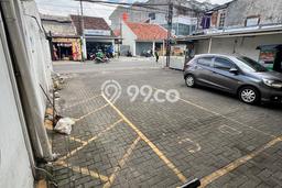 Komersial Disewakan di Kawasan Ramai Kiaracondong, Bandung Komersial Disewakan di Kawasan Ramai Kiaracondong, Bandung