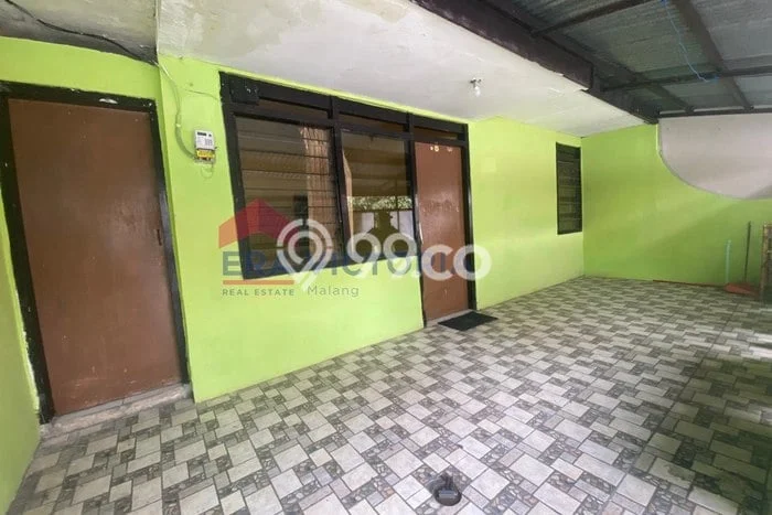 Rumah di Lowokwaru, 5 KT, Dekat Fasilitas Umum, Luas 84m2m² LB 84m2m² Rumah di Lowokwaru, 5 KT, Dekat Fasilitas Umum, Luas 84m2m² LB 84m2m²