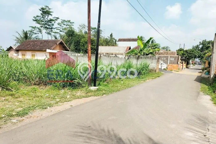 Dijual Tanah di Pakisaji Malang Luas 7000m2 - Dijual Tanah di Pakisaji Malang Luas 7000m2 -