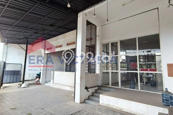 Investasi Kost di Pakis Spesifikasi 35 KT & 35 KM Investasi Kost di Pakis Spesifikasi 35 KT & 35 KM